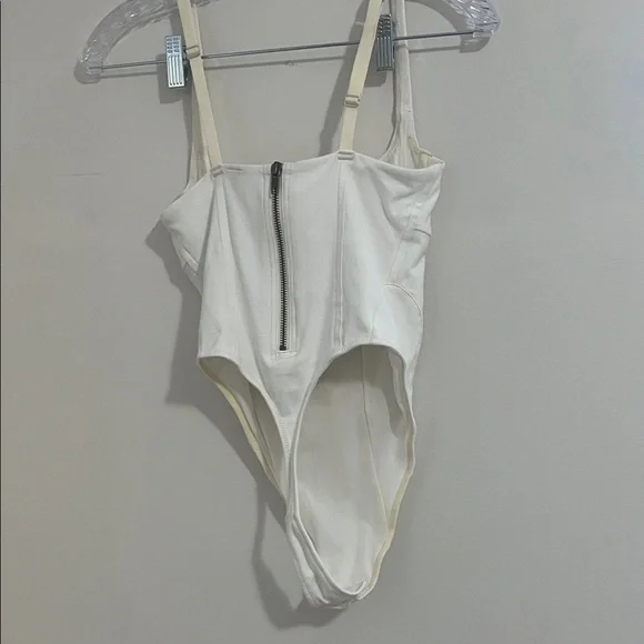 SKIMS Off White Corset Shapewear Bodysuit - Picture 6 of 10